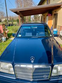 Mercedes 200 Te w 124