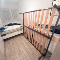 Rete a doghe matrimoniale con piedini