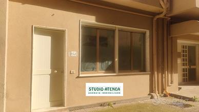 Zona Viale Piano Terra 70 Mq Ideale Studio/Ufficio