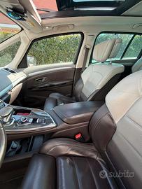 RENAULT ESPACE V INITIALE PARIS