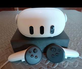 lotto 2 visori VR meta quest 3 e pico4 e accessori