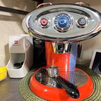 Illy x7 pari al nuovo