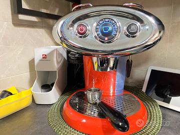 Illy x7 pari al nuovo