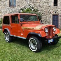 Jeep CJ-7 Renegade V8 Levi’s 1976
