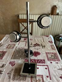 Lampada da tavolo