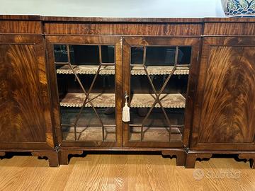 credenza inglese