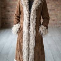 capo da collezione anni 70. cappotto in pelle 