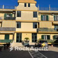 APPARTAMENTO CON BOX AUTO