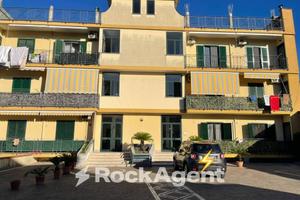 APPARTAMENTO CON BOX AUTO