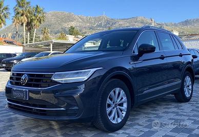 Volkswagen Tiguan Life 2.0 TDI 150CV DSG