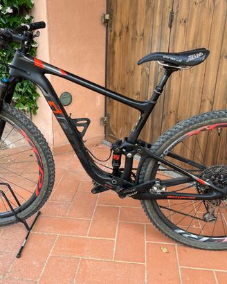 GIANT ANTHEM ADVANCED PRO 29 1 2018 M