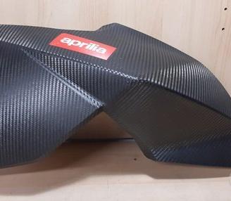 Carena sinistra carbonio aprilia dorsoduro factory