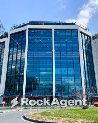Immobile di 117 m² con 1 locale a Torino
