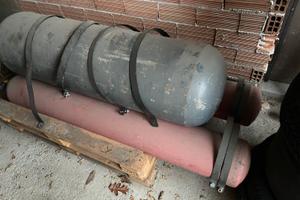 3 BOMBOLE METANO AUTO ( da revisionare )