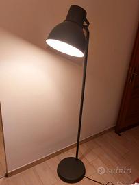 Lampada da terra IKEA HEKTAR