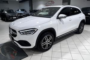 MERCEDES-BENZ GLA 200 Automatic Sport