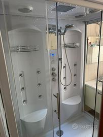 Box doccia doppio con due sedute