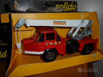 Camion Gru Richier del 1970 Solido 334 scala 1:50
