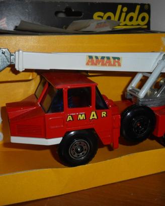 Camion Gru Richier del 1970 Solido 334 scala 1:50