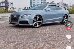 MAGNIFICA AUDI RS5 B8 4.2