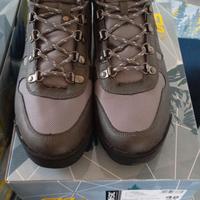 stock di scarpe stock