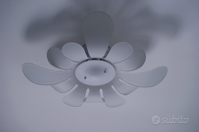 Lampadario in vetro opaco