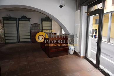 Immobile di 95 m² a Ponte San Pietro