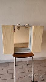 Mobiletto tipo bagno 