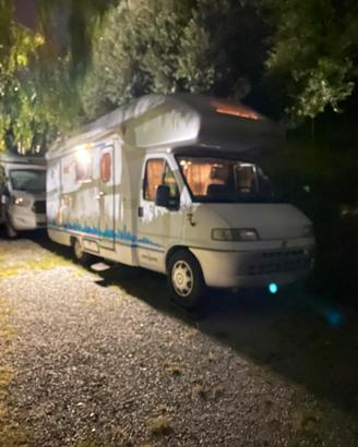 Wingamm mansardato Oasi 650 1997 2.5TDI 115CV