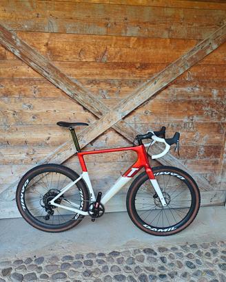 bici gravel 3t racemax 