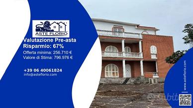 Immobile in asta di 587 m² a Ardea