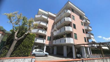 4 LOCALI A BARONISSI