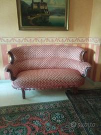 antiquariato divano vittoriano XIX secolo