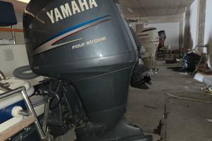 Motore fuoribordo Yamaha 150cv 4 tempi