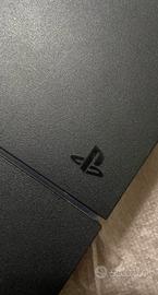 Play Station 4