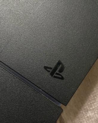 Play Station 4