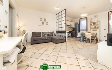 AMPIO BILOCALE CON DOPPIO GIARDINO E BOX INCLUSO !