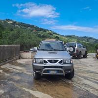 NISSAN Terrano II - 2001