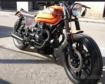 Moto guzzi v50 café racer