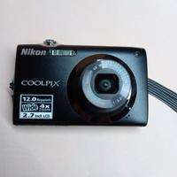NIKON COOLPIX S3000