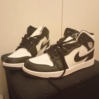 Nike Jordan 1 Mid uomo size 42