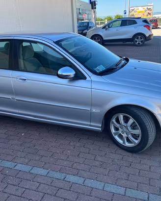 Jaguar X Type 2.0d
