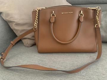 Borsa con tracolla in ecopelle cuoio Michael Kors