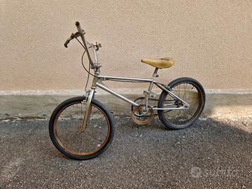 Bicicletta BMX