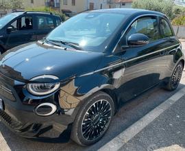Fiat 500 e Bocelli UniproS.GarageNuova PERMUTE