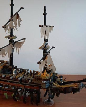 LEGO Pirates of the Caribbean Silent Mary 71042