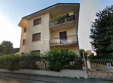 ANTEPRIMA DI UN TRILOCALE CON RISCALDAMENTO AUTONO