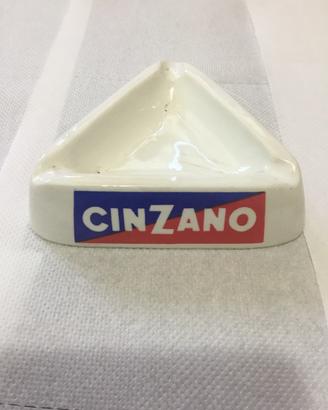 Posacenere Cinzano.