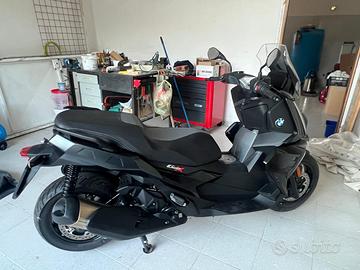 Bmw c400x