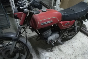 Moto gilera 125 tg1